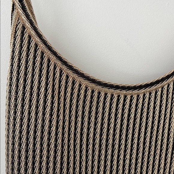 St. John Black and Tan Striped Maxi Dress - Picture 3 of 7